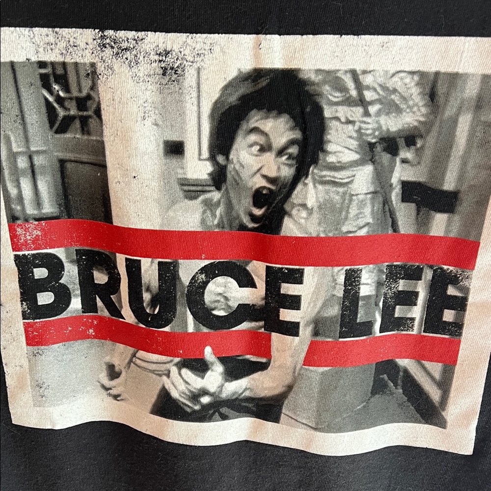 BRUCE LEE TSHIRT BLACK SIZE XL